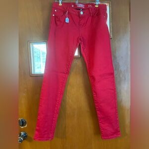 EUC Celebrity Pink jeans. Size 9. Juniors.